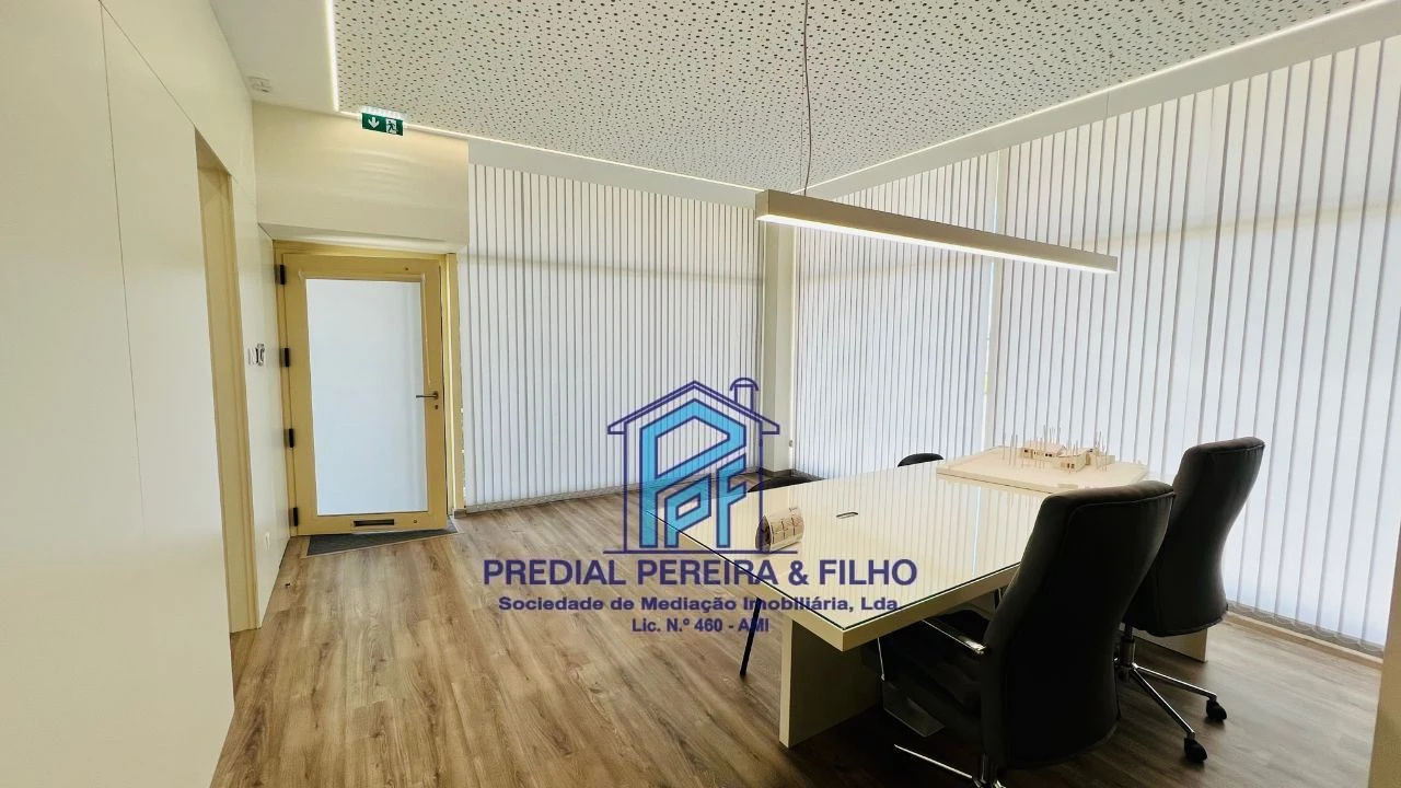 Loja para Venda em Baguim do Monte (Rio Tinto) Foto 5