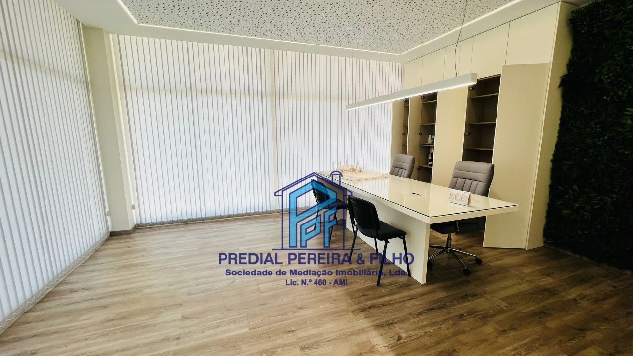 Loja para Venda em Baguim do Monte (Rio Tinto) Foto 6