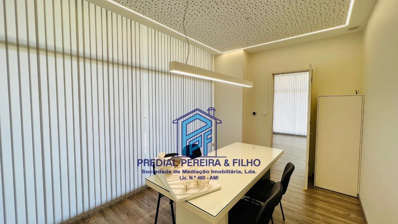 Loja para Venda em Baguim do Monte (Rio Tinto) Foto 11