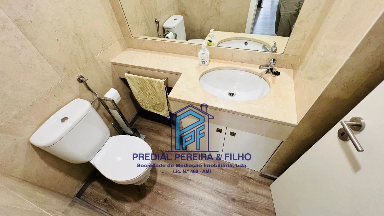 Loja para Venda em Baguim do Monte (Rio Tinto) Foto 22