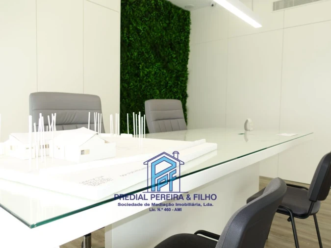 Loja para Venda em Baguim do Monte (Rio Tinto) Foto 16