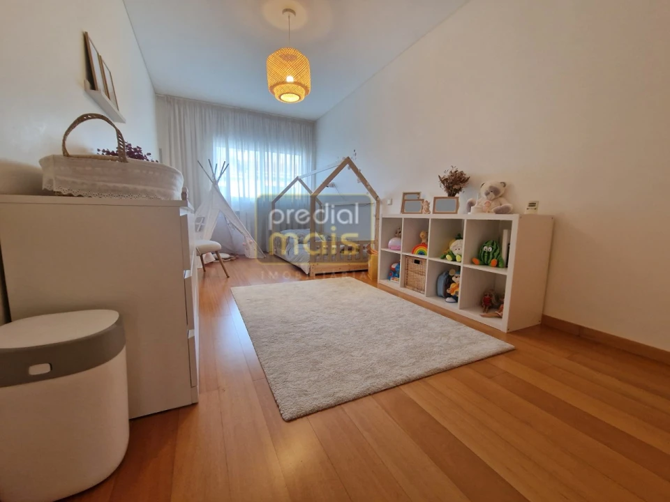 Moradia T3 para Venda em Landim Foto 14