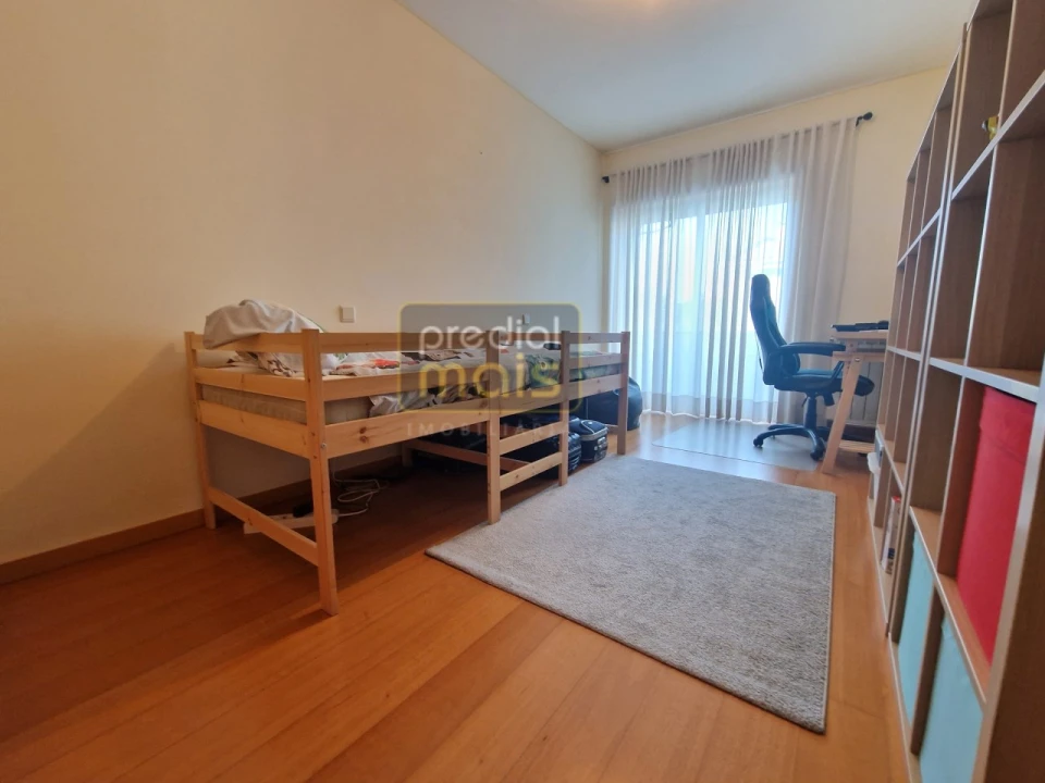 Moradia T3 para Venda em Landim Foto 16