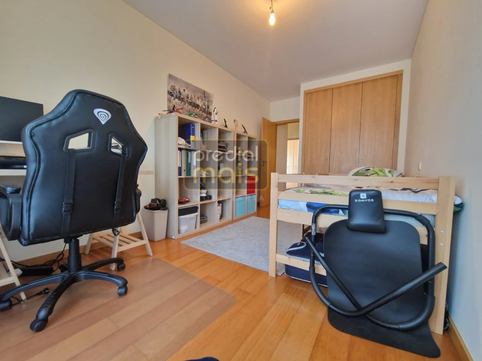 Moradia T3 para Venda em Landim Foto 17