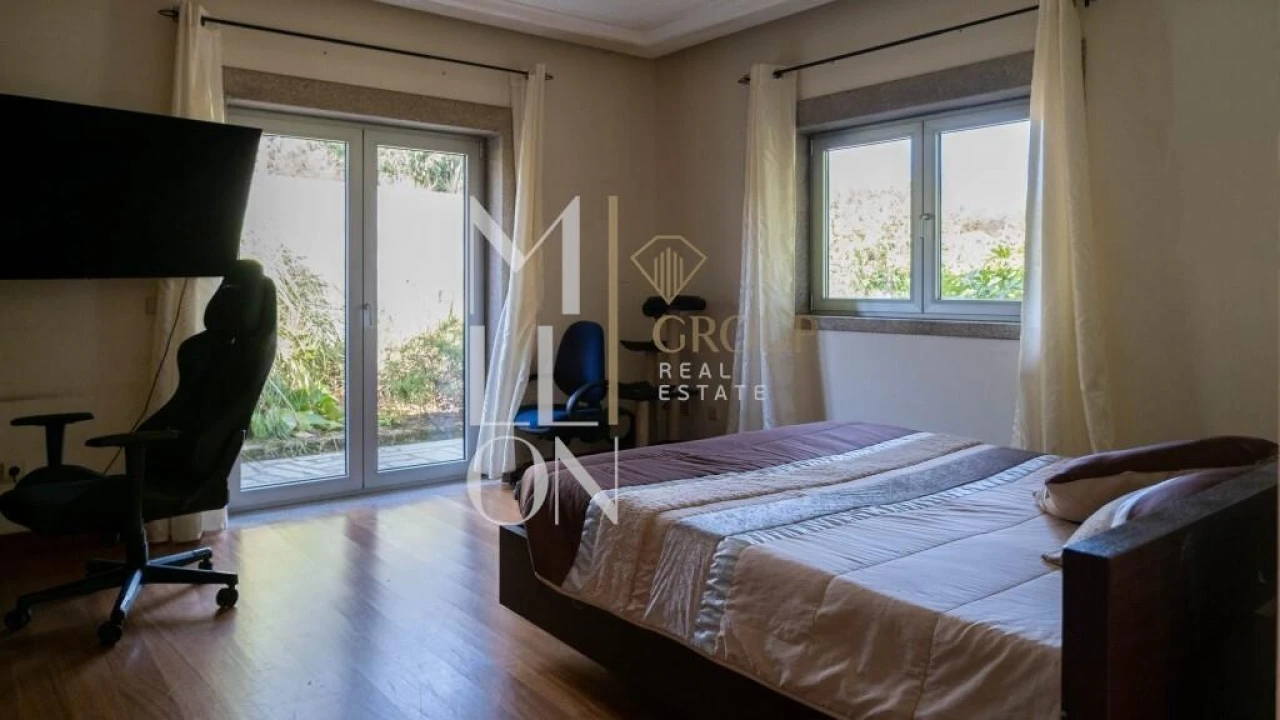 Moradia T5 para Venda em Eiriz Foto 15