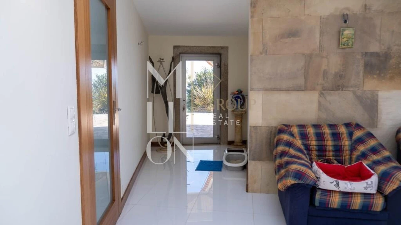 Moradia T5 para Venda em Eiriz Foto 20