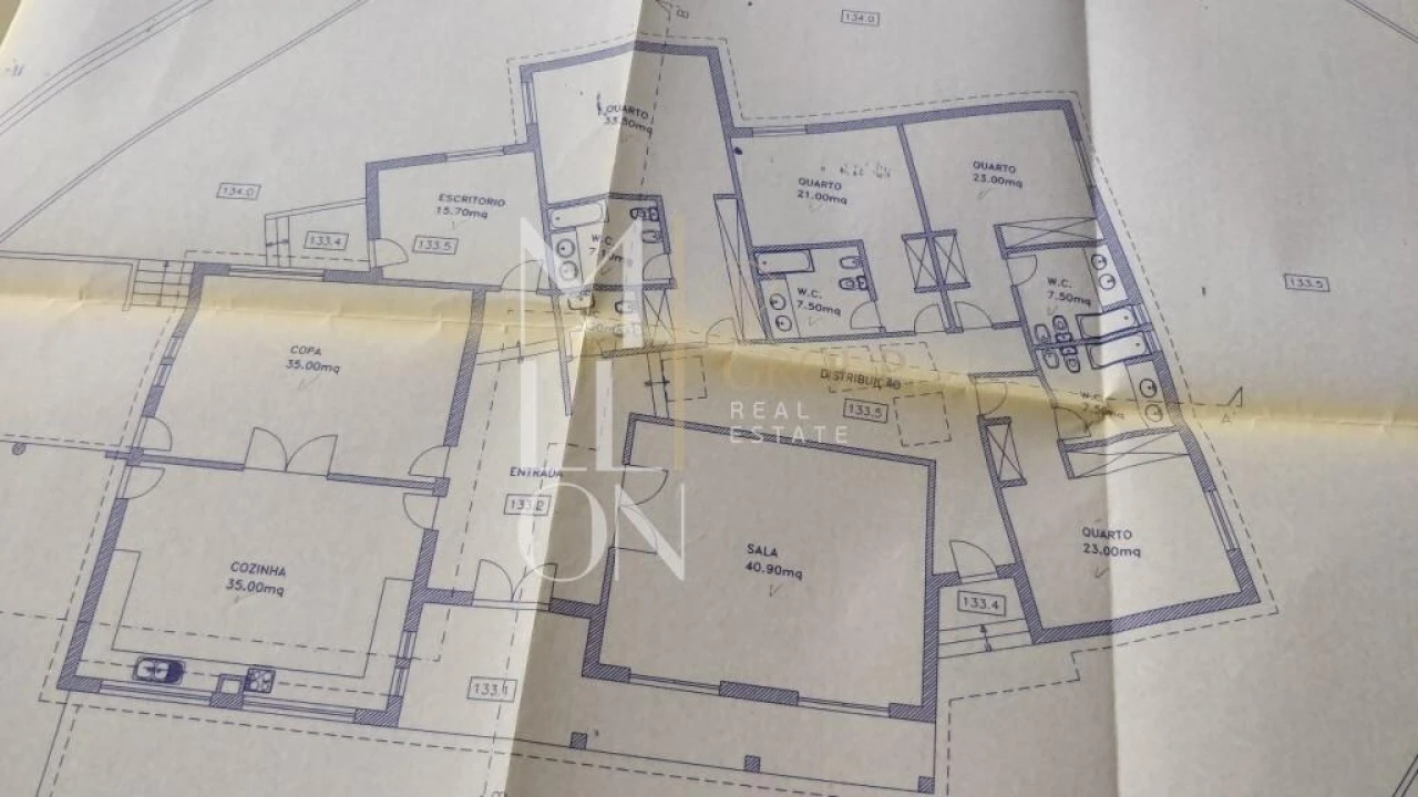 Moradia T5 para Venda em Eiriz Foto 56
