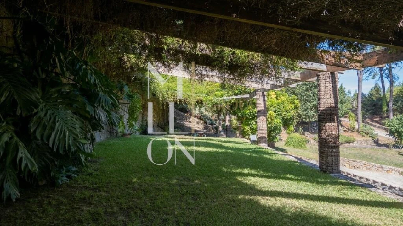 Moradia T5 para Venda em Eiriz Foto 37