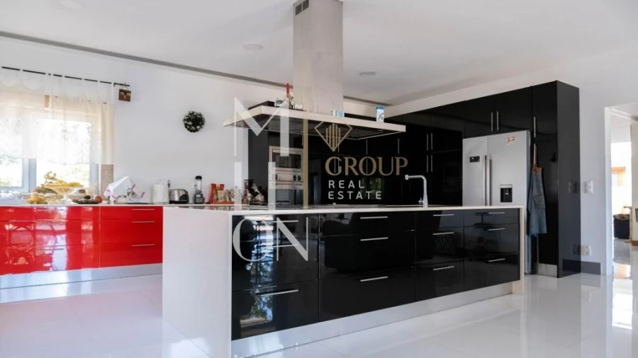 Moradia T5 para Venda em Eiriz Foto 5