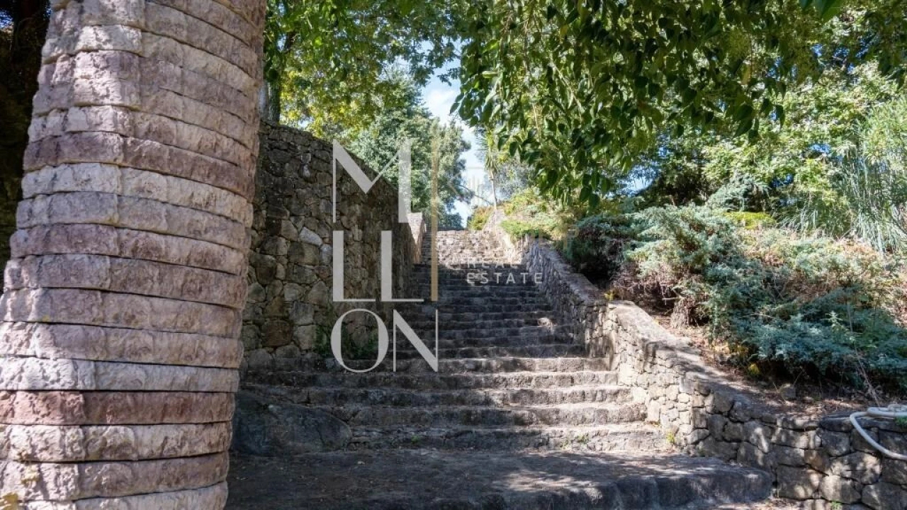 Moradia T5 para Venda em Eiriz Foto 43