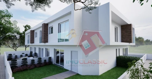 Moradia T3 para Venda em Fernao Ferro