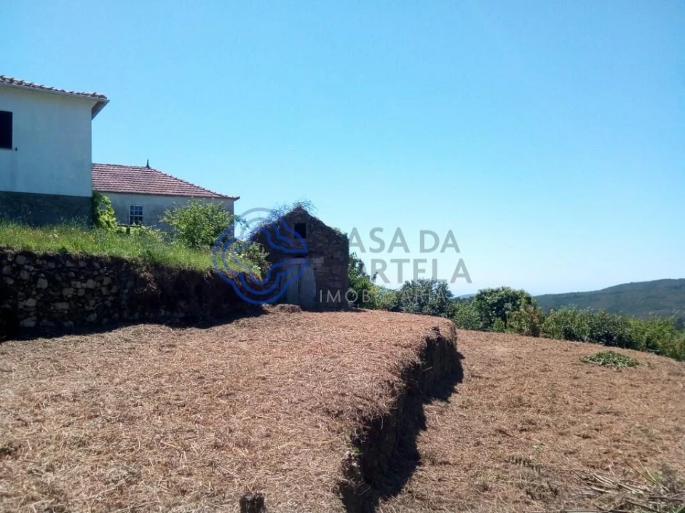 Moradia T3 para Venda em Dem Foto 5