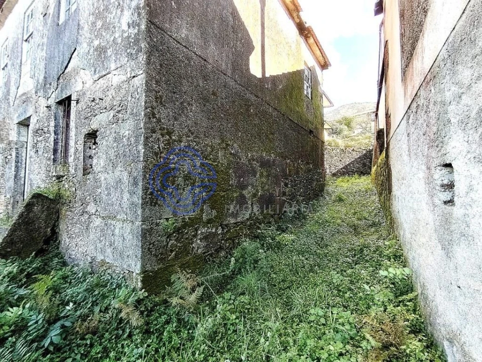 Moradia T3 para Venda em Dem Foto 8