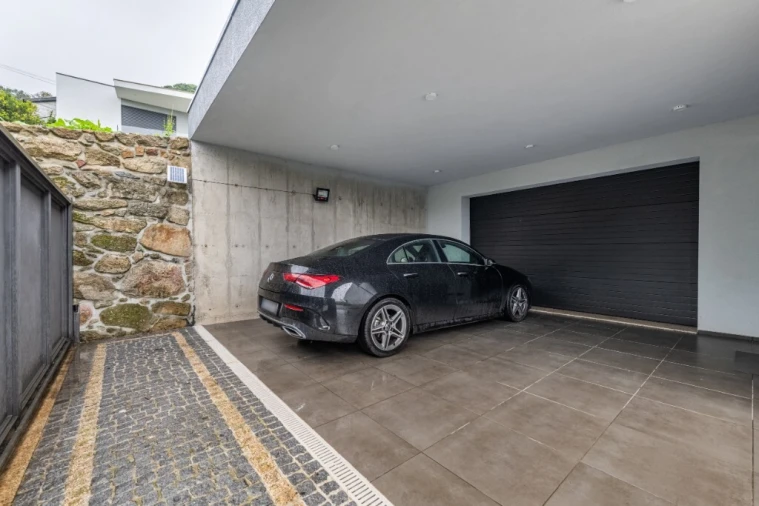 Moradia T3 para Venda em Caldelas, Sequeiros e Paranhos Foto 33