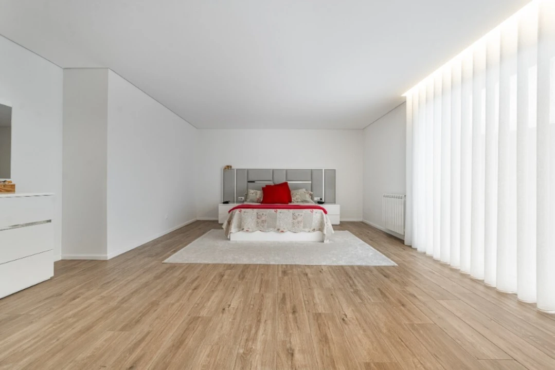 Moradia T3 para Venda em Caldelas, Sequeiros e Paranhos Foto 16