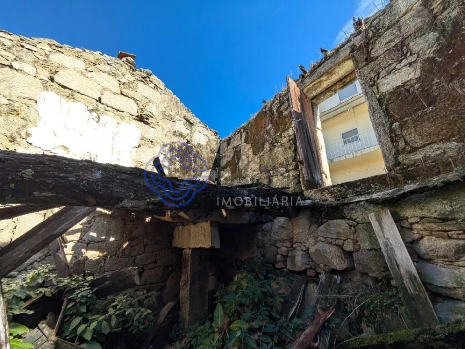 Moradia T1 para Venda em Vila Franca da Serra Foto 10