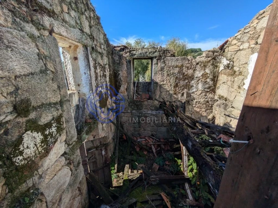 Moradia T1 para Venda em Vila Franca da Serra Foto 11