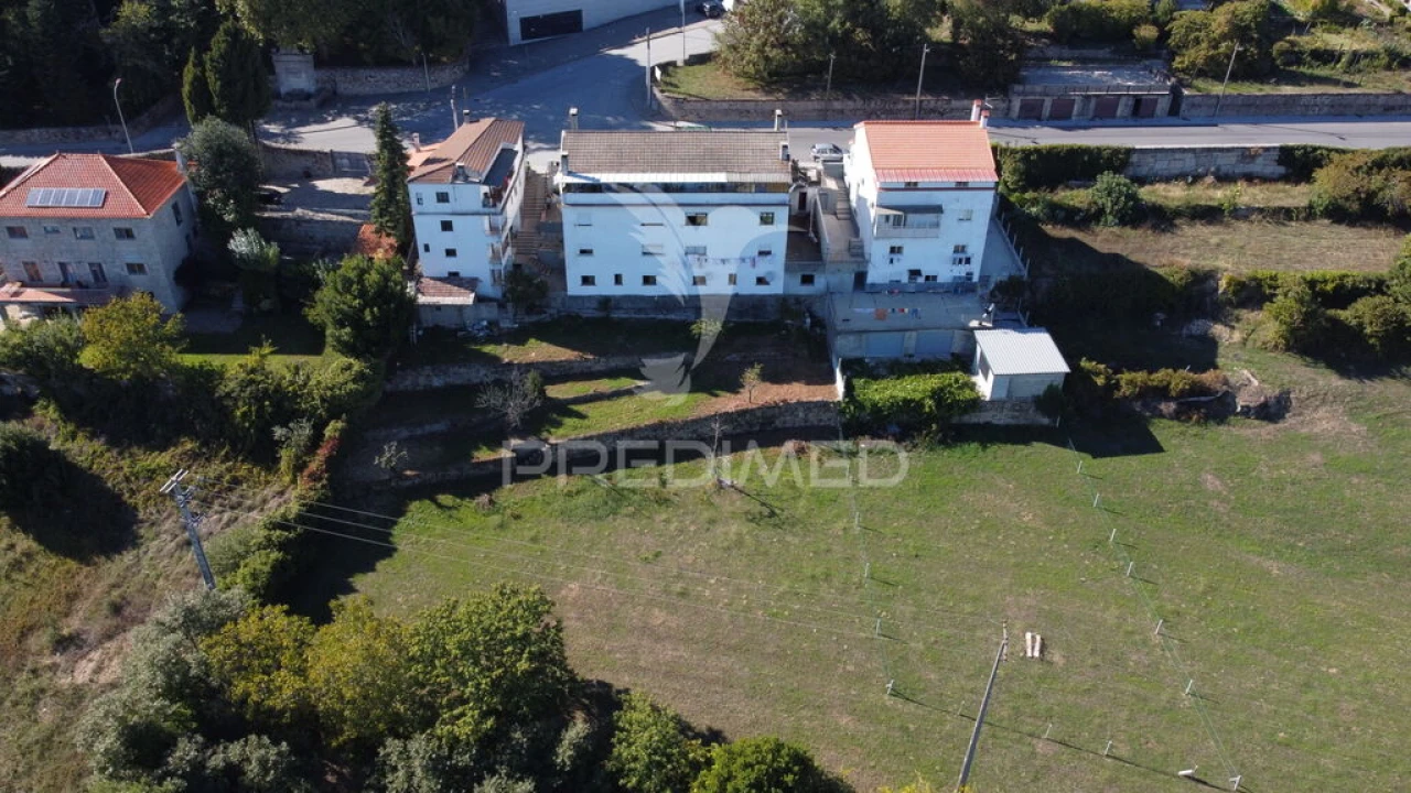 Prédio para Venda em Trancoso (São Pedro e Santa Maria) e Souto Maior Foto 3