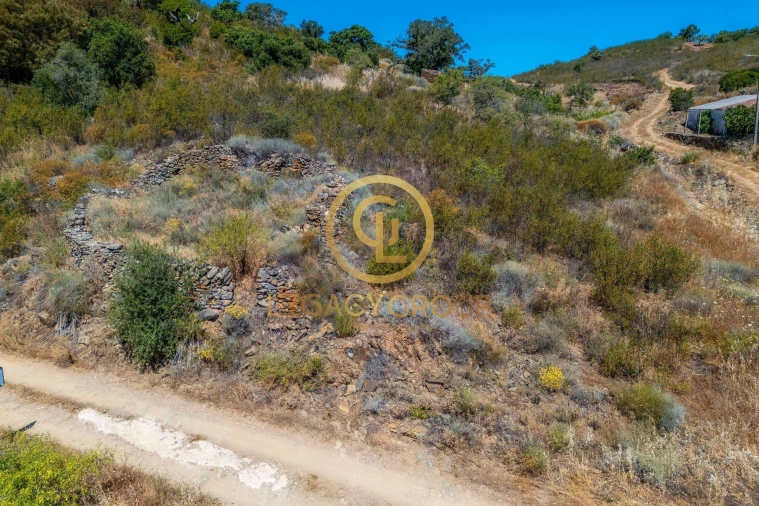 Quinta T0 para Venda em Cachopo Foto 6