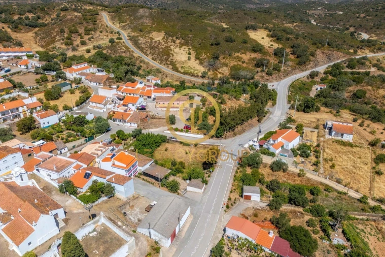 Moradia T6 para Venda em Vaqueiros Foto 5