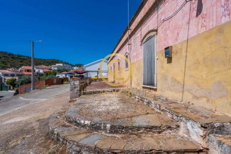 Moradia T6 para Venda em Vaqueiros Foto 19