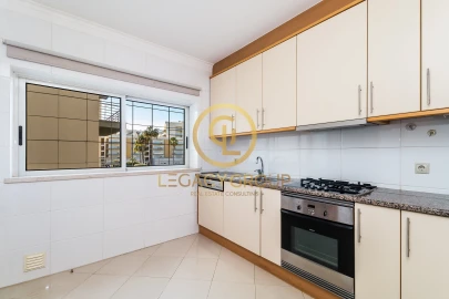 Apartamento T3 para Venda em Quarteira