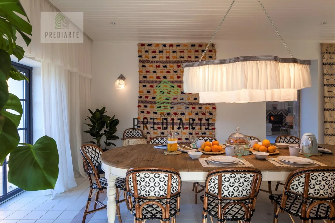 Quinta T6 para Venda em Oliveira do Douro Foto 11