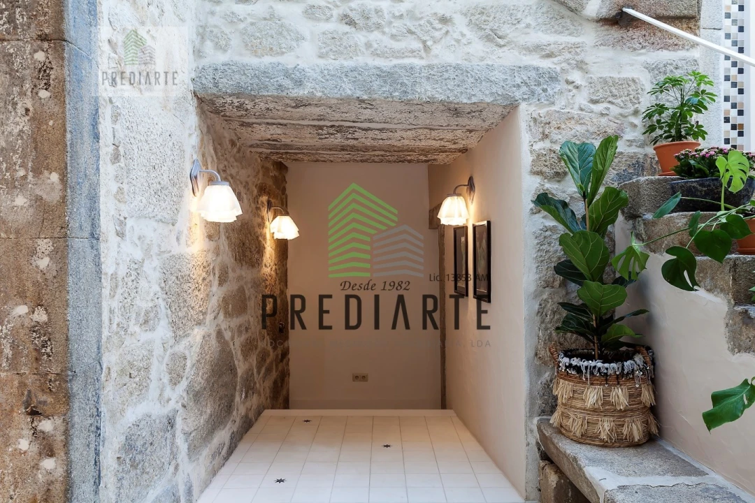 Quinta T6 para Venda em Oliveira do Douro Foto 17
