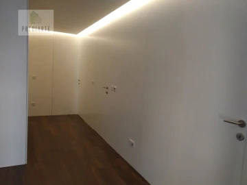 Apartamento T4 para Venda em Cedofeita, Santo Ildefonso, Sé, Miragaia, São Nicolau e Vitória