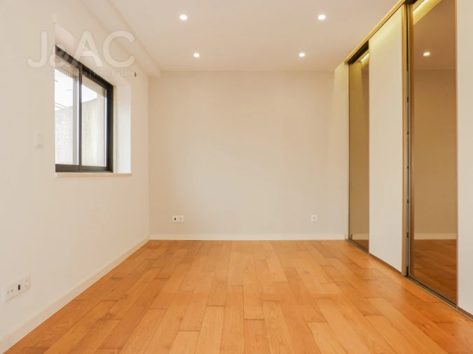 Apartamento T3 para Venda em São Domingos de Rana Foto 10