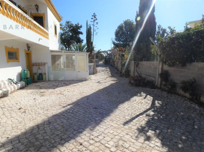 Moradia T4 para Venda em Albufeira e Olhos de Água Foto 28