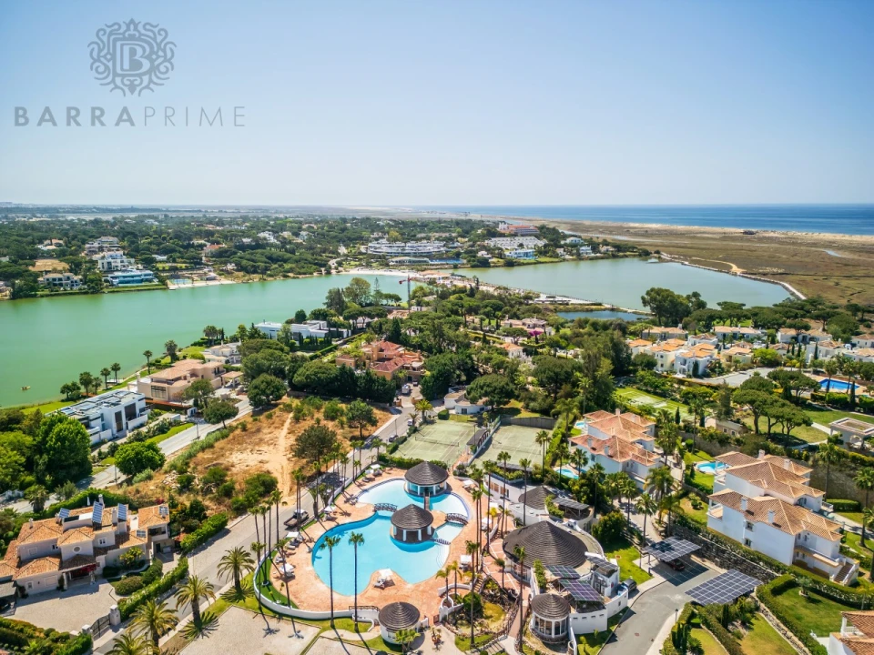 Apartamento T2 para Venda em Almancil Foto 15