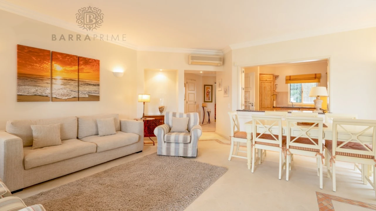 Apartamento T2 para Venda em Almancil Foto 2