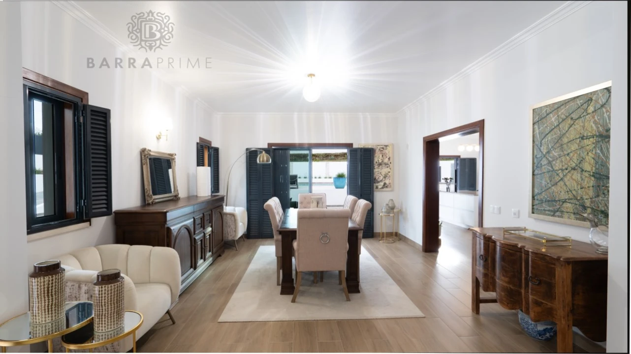 Moradia T5 para Venda em Boliqueime Foto 24