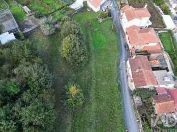 Terreno para Venda em Gondarem