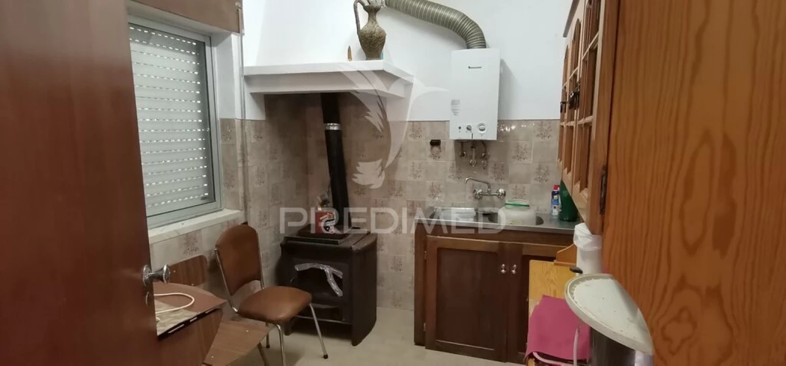 Moradia T2 para Venda em Reguengo e São Julião Foto 4