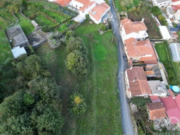 Terreno para Venda em Gondarem