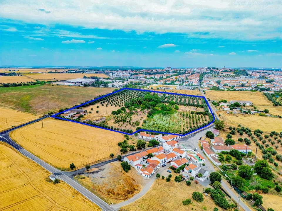 Terreno para Venda em Beja (Santiago Maior e São João Baptista) Foto 1