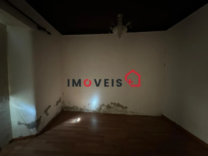 Moradia T2 para Venda em São Vicente do Paul e Vale de Figueira Foto 13