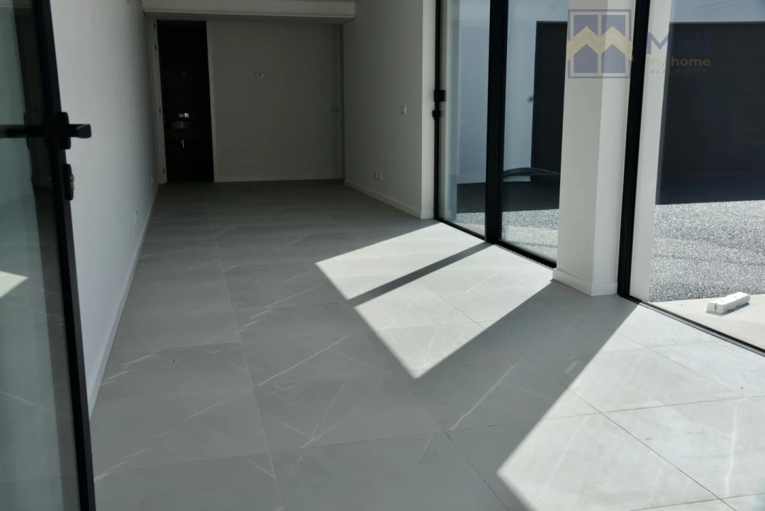 Moradia T4 para Venda em Canidelo Foto 65