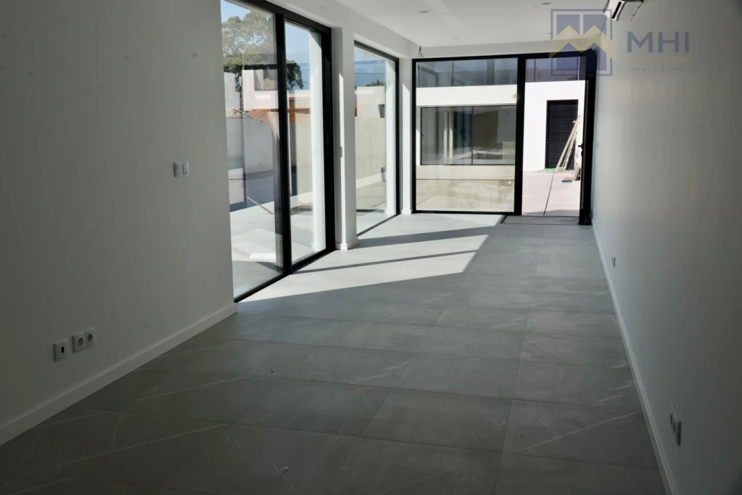 Moradia T4 para Venda em Canidelo Foto 66