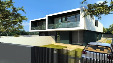 Moradia T4 para Venda em Canidelo