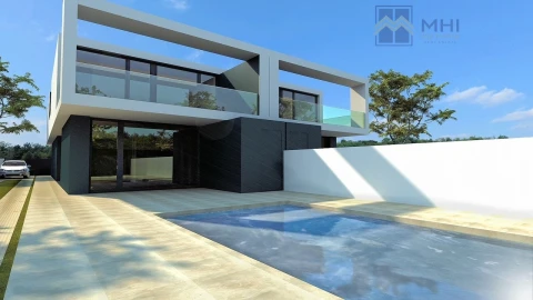 Moradia T4 para Venda em Canidelo