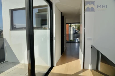 Moradia T4 para Venda em Canidelo