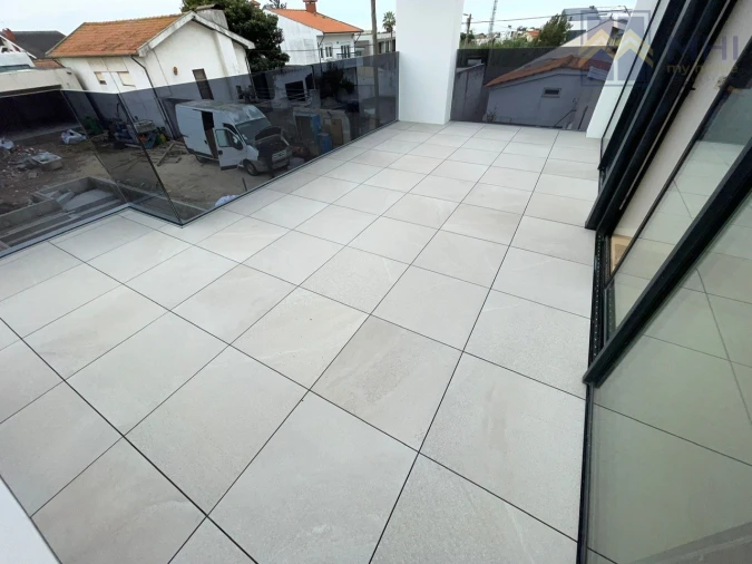 Moradia T4 para Venda em Canidelo Foto 49