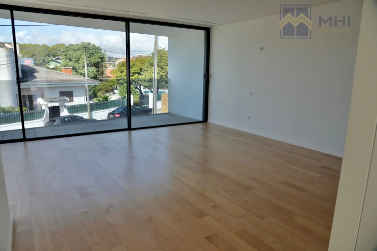 Moradia T4 para Venda em Canidelo Foto 35