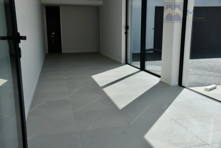 Moradia T4 para Venda em Canidelo Foto 65