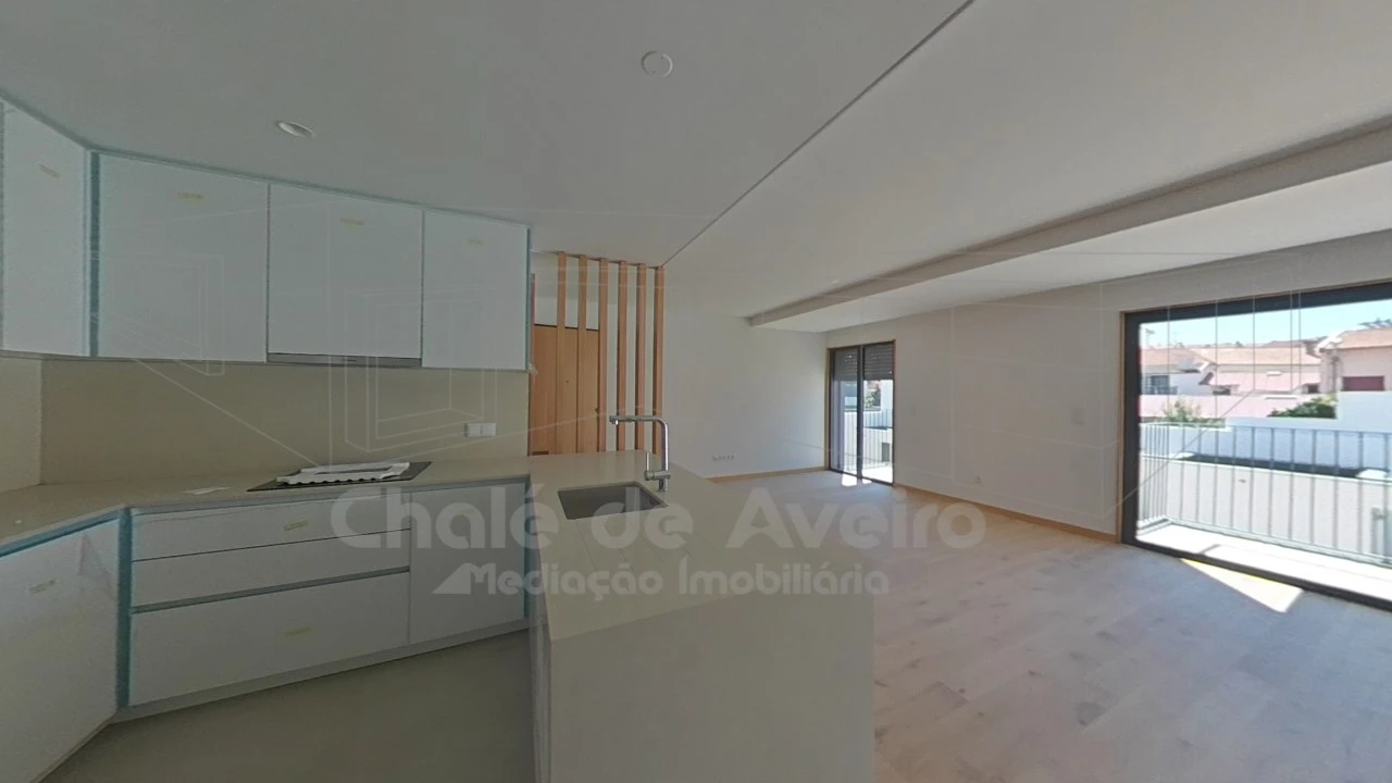 Apartamento T2 para Venda em Glória e Vera Cruz Foto 8