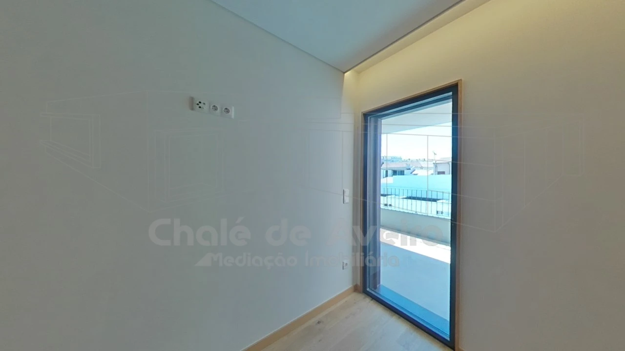 Apartamento T2 para Venda em Glória e Vera Cruz Foto 32