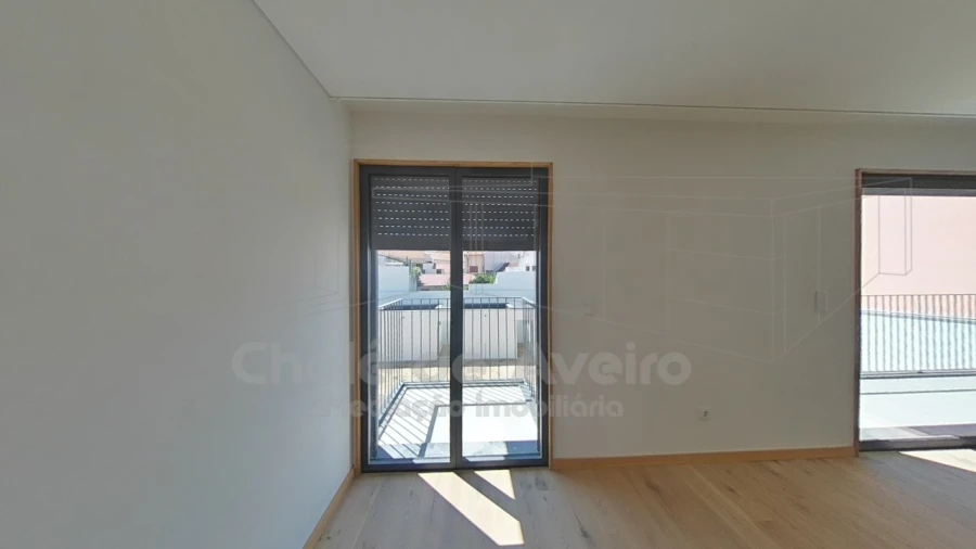 Apartamento T2 para Venda em Glória e Vera Cruz Foto 5